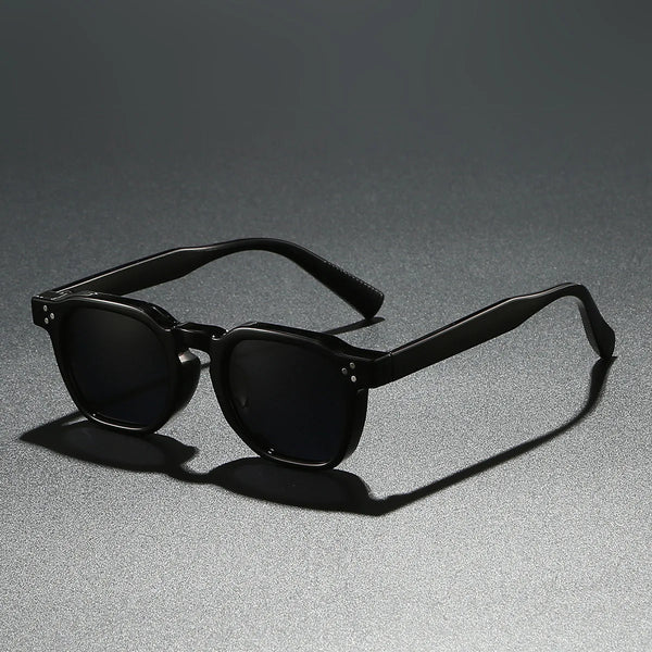 new fashion retro square polarized sunglasses women men 2026 High quality trending product popular outdoor driving shades oculos